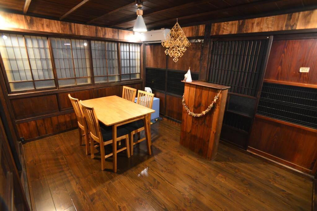 佐渡 ビーチまで0分 1客のみ オーシャンビュー Beach Side House ウッドデッキ Sado ภายนอก รูปภาพ